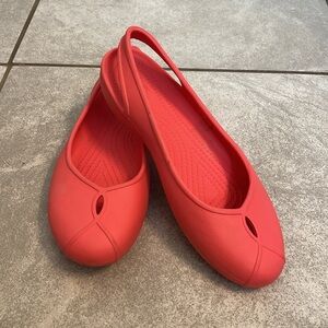 Women’s Crocs Coral Pink Peep Hole Ballet Flats Size 8